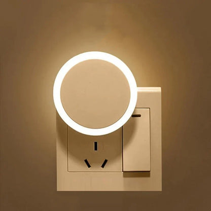Bright Automatic Plug in Night Lamp