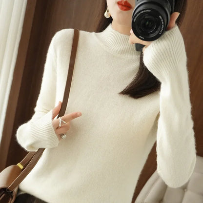 Cozy Fall Women's Cable Knit Sweater