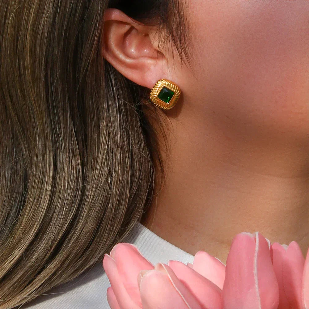 Luxury Swirl Pattern Diamond Earrings