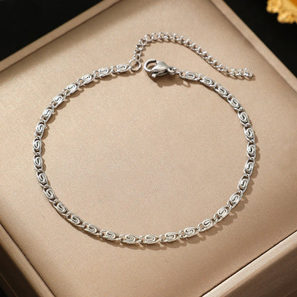 Delicate Silver Bar Chain Bracelet