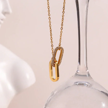 Fashionable Clip Chain Heart Pendant