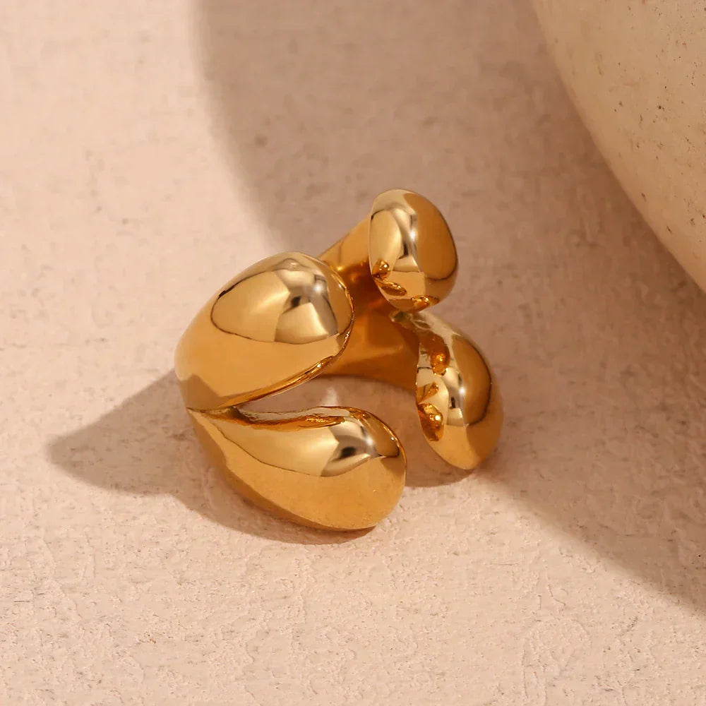 Elegant 4 Drop Gold Pendant Ring