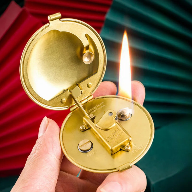 Compact Silver Refillable Lighter - Luxicro