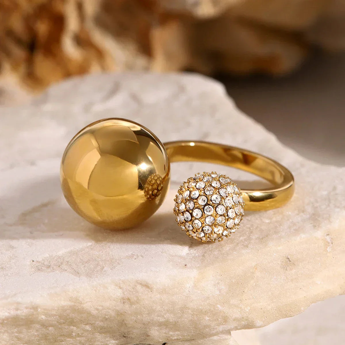 Exquisite Cut Gemstone Geo Ring - Luxicro