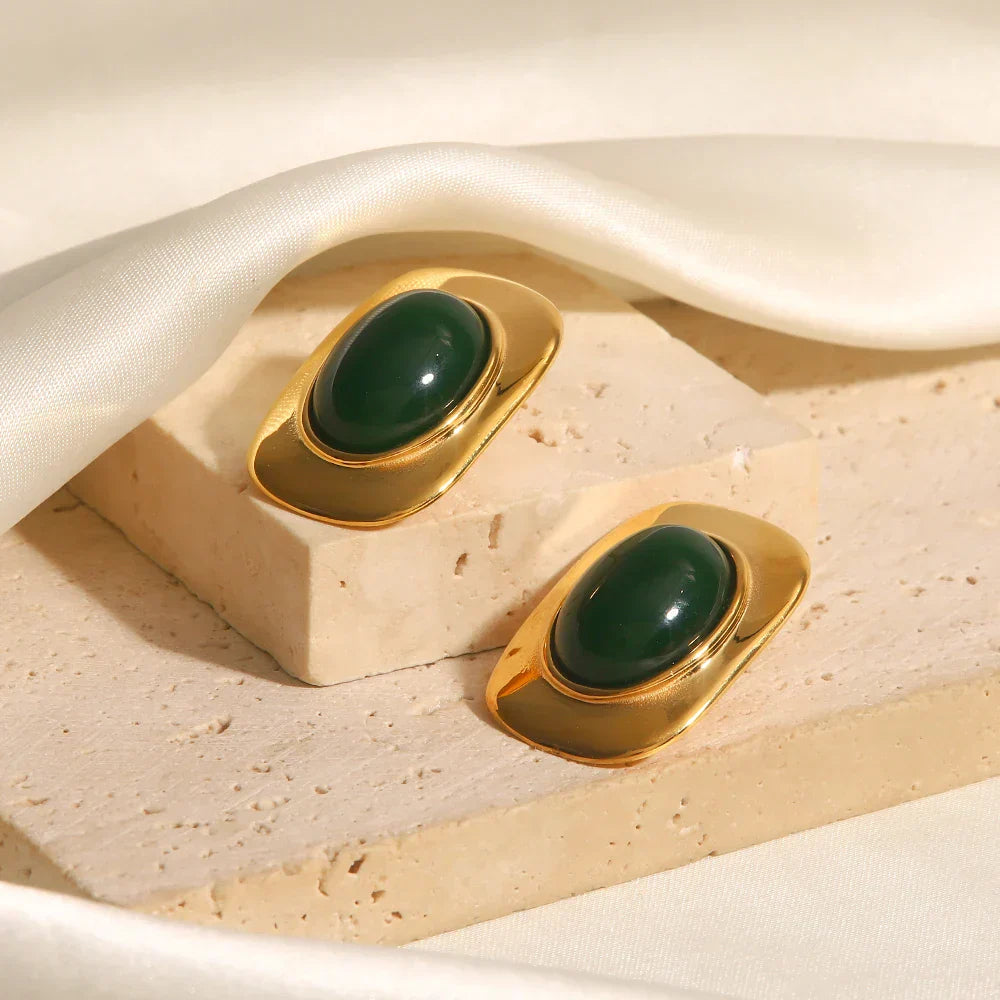 Elegant Emerald Teardrop Dangle Earrings