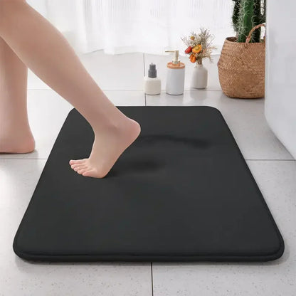 Comfortable Non-Slip Bath Mat with Super Absorbent Material