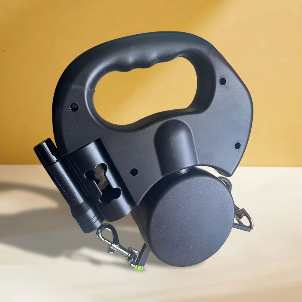 Strong Double Dog Leash with LED Flashlight