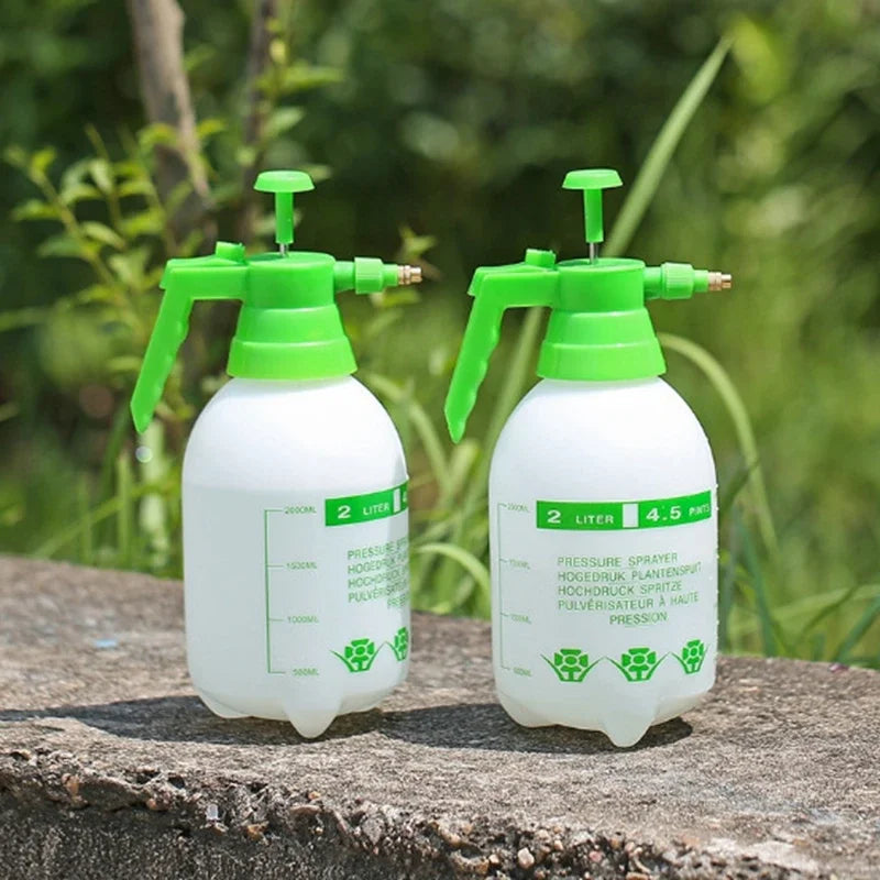 Big Capacity Outdoor Watering Spray Bottle
