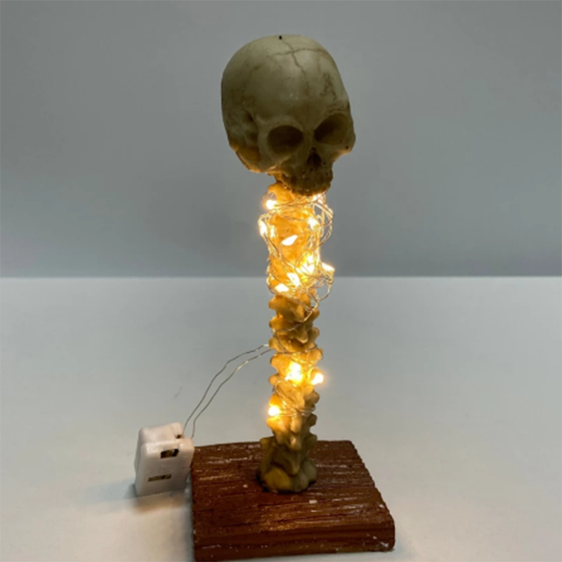Trendy Dark Gothic Table Lamp