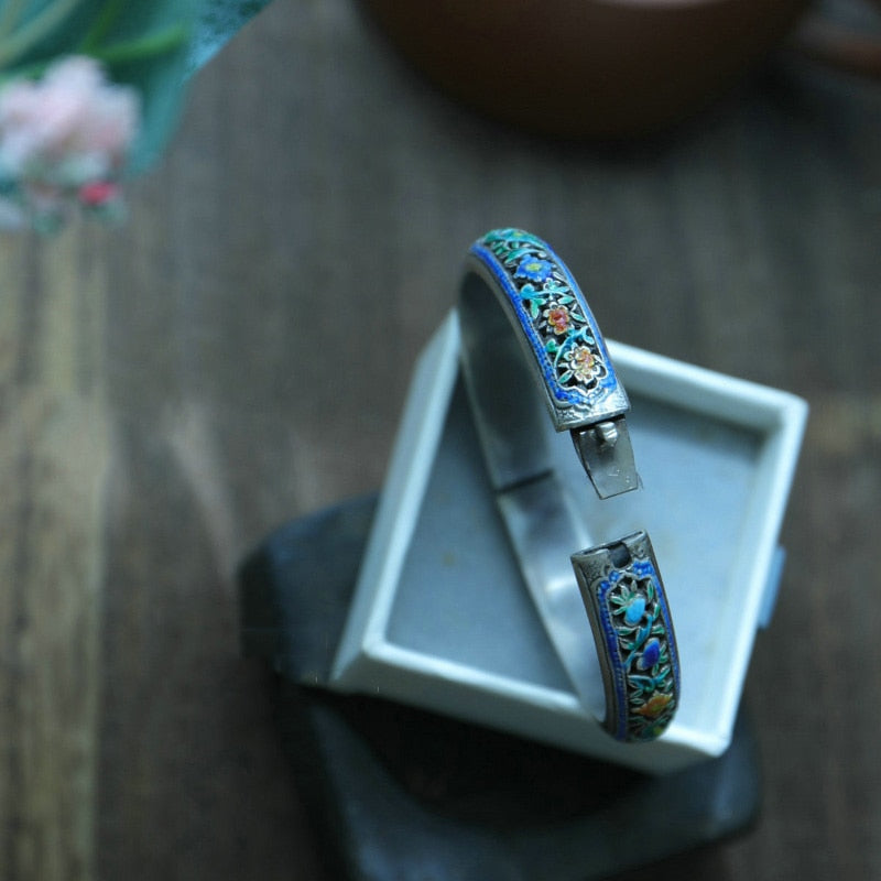 Trendy Snap-On Charm Bangle