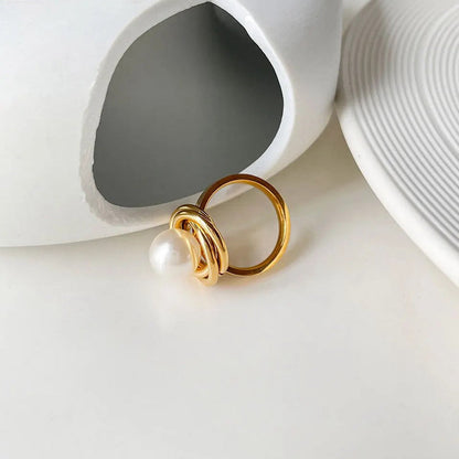Premium 18k Gold Double Pearl Fashion Ring