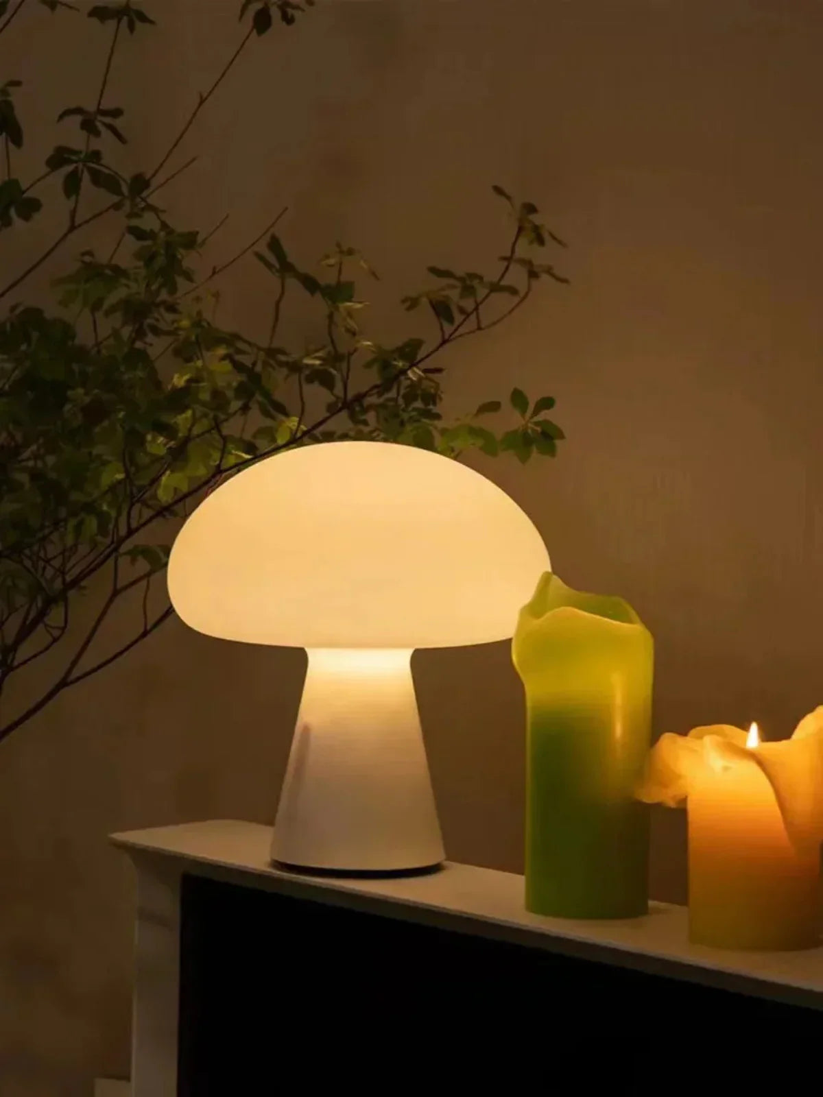 Delicate Porcelain Mushroom Desk Light - Luxicro