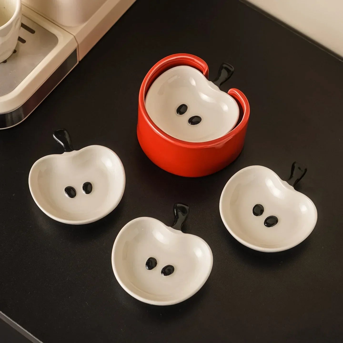 Tasty Fun Shaped Snack Plates