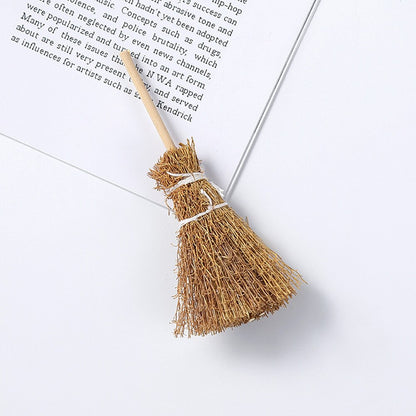 Tiny Fun Bobby Hair Pins
