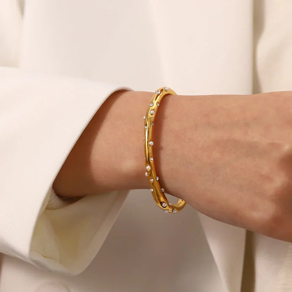 Sparkling Stone Studded Bangle Bracelet - Luxicro