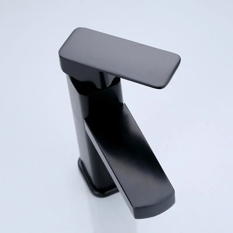 Contemporary RETHME Kitchen Faucet - Smooth Water Flow