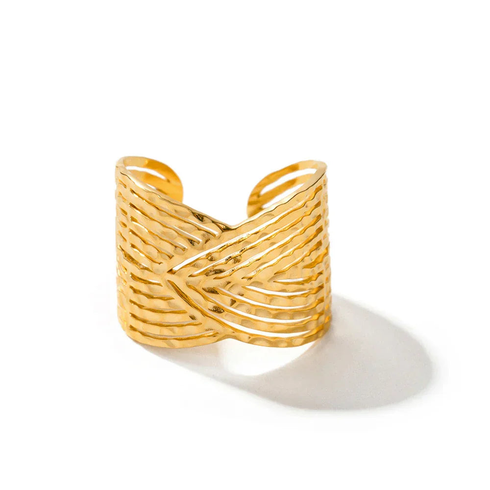 Premium 18k Gold Geometric Bar Ring