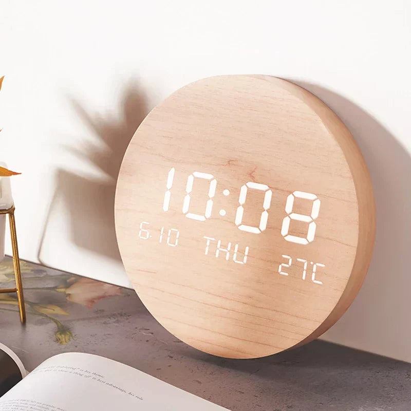 Natural Wood Alarm Clock with LED Screen - Luxicro
