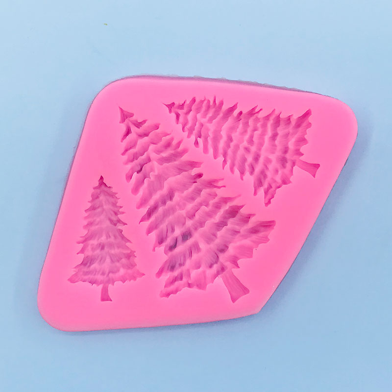 Delightful Christmas Tree Cake Mold