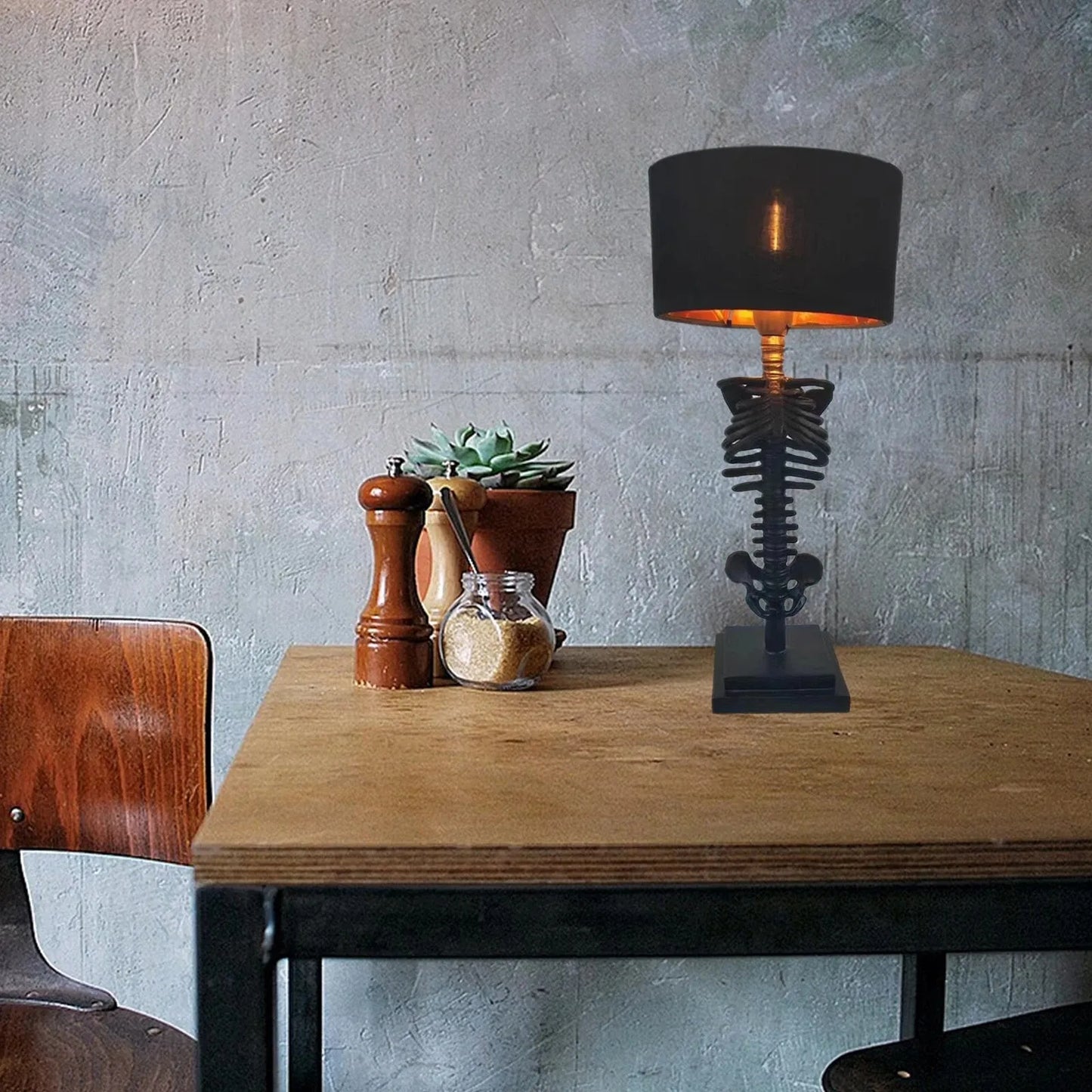 Dark Decorative Skull Table Light