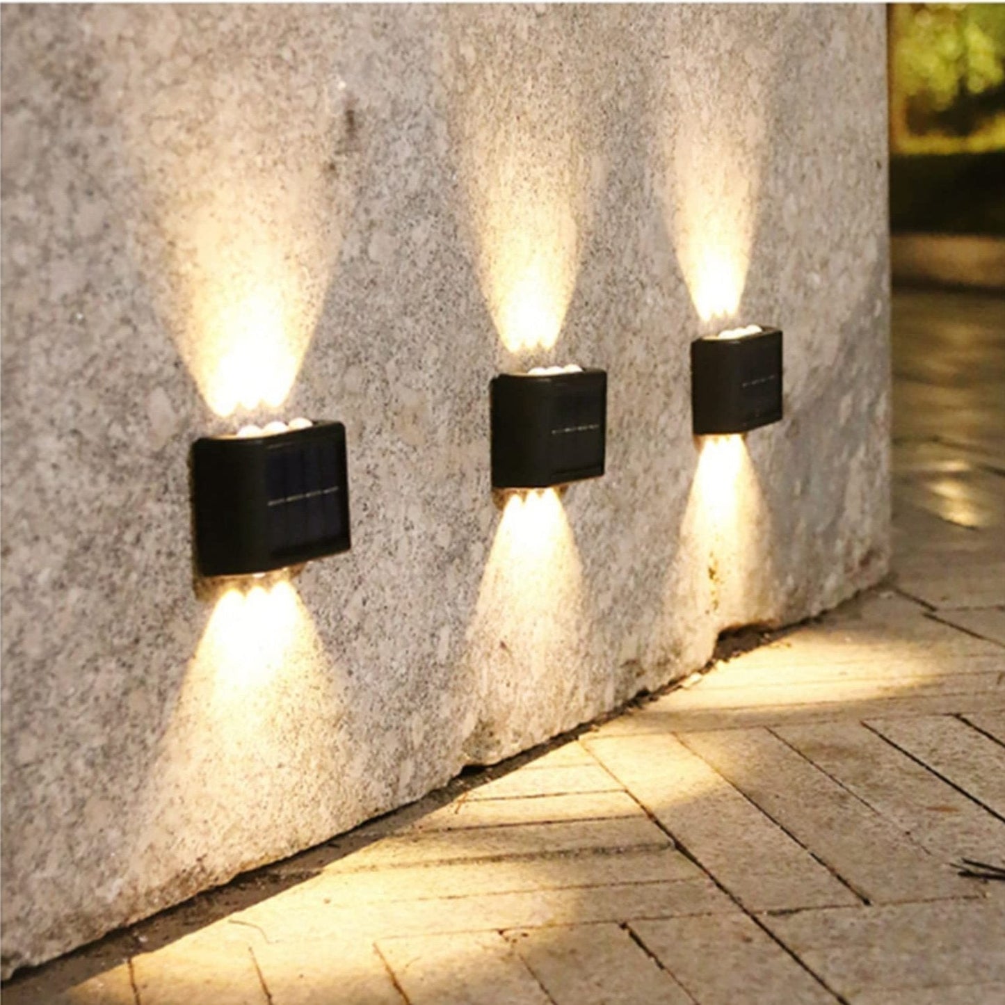 Outdoor Solar Powered Wall Lamp - Luxicro