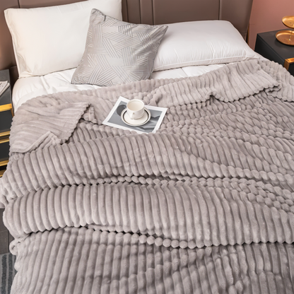 Cozy Plaid Fleece Throw Blanket Soft and Warm