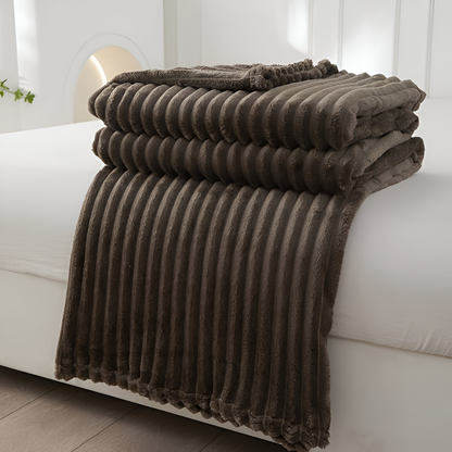 Cozy Plaid Fleece Throw Blanket Soft and Warm