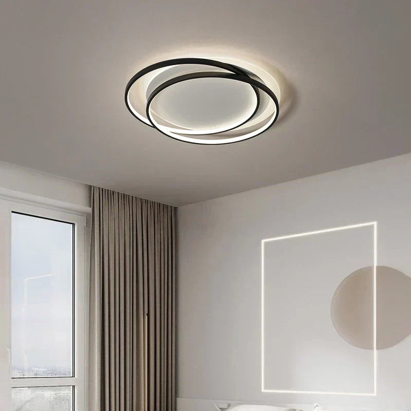 Elegant Iron Ring Lamp with Clear Glass Shade