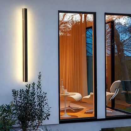 Stylish Slim LED Wall Light - Luxicro