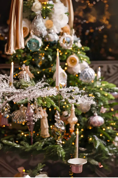 Soft Fragrance Holiday Candle | Warm Winter Home Decor