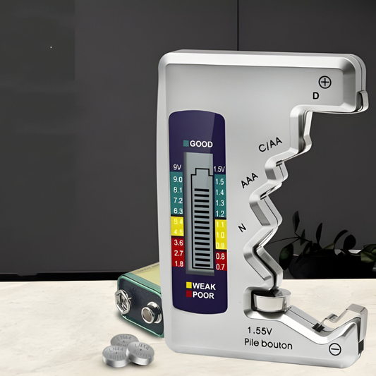 Accurate Portable Battery Voltage Tester - Luxicro