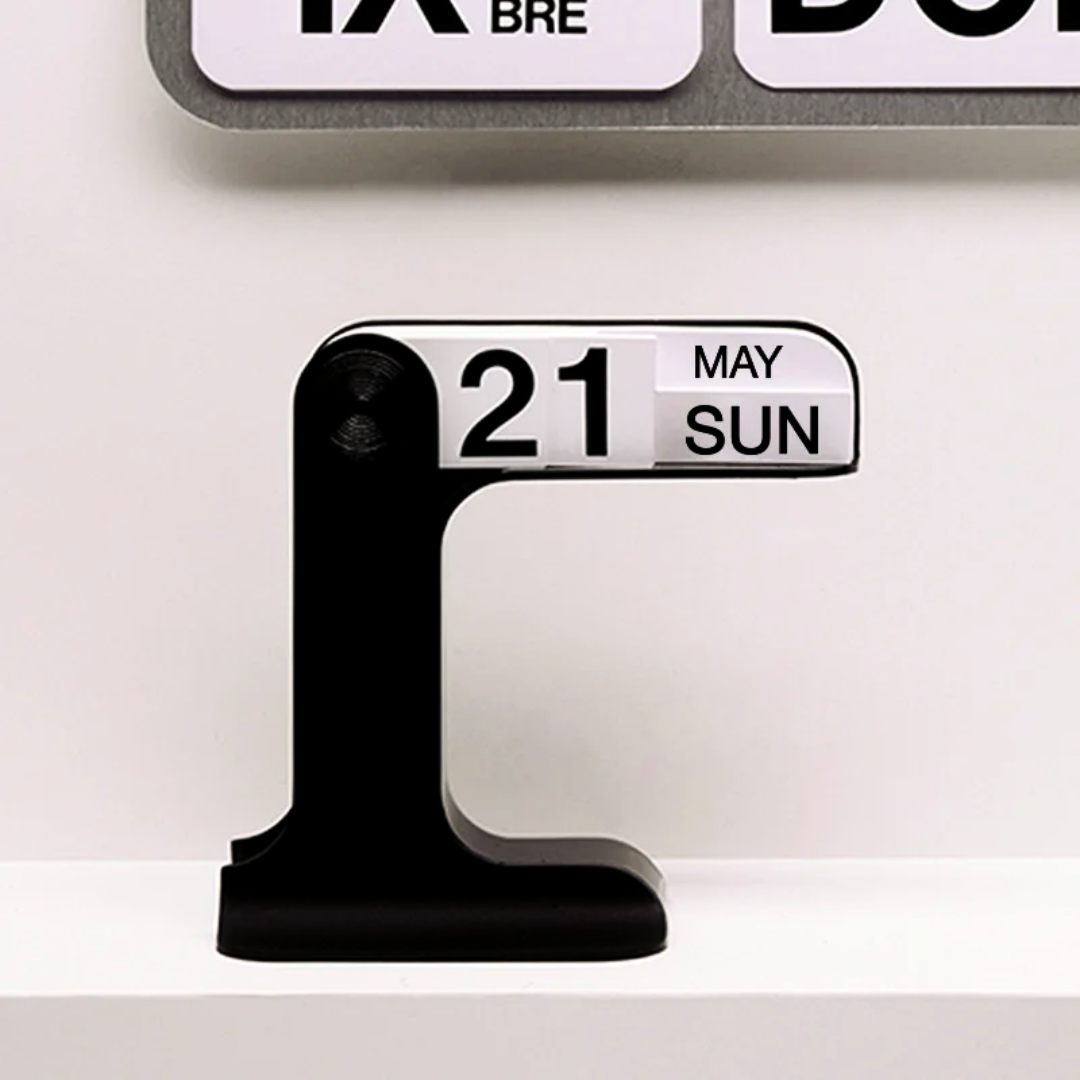 Simple Everyday Office Calendar