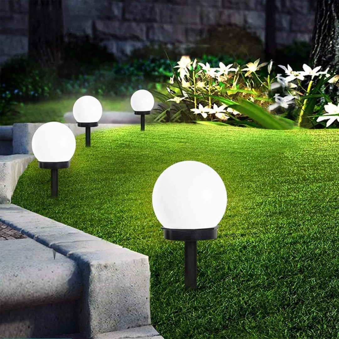 Vibrant Outdoor Solar String Light Set - Luxicro