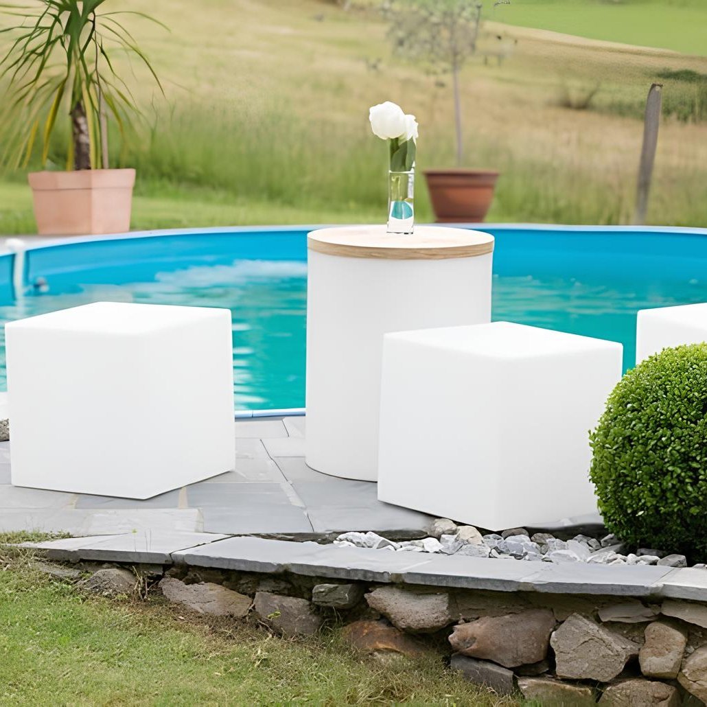 Contemporary Square Garden Light