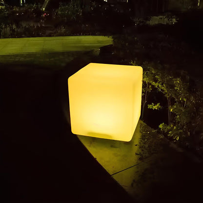 Contemporary Square Garden Light