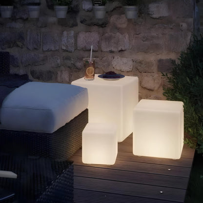 Contemporary Square Garden Light