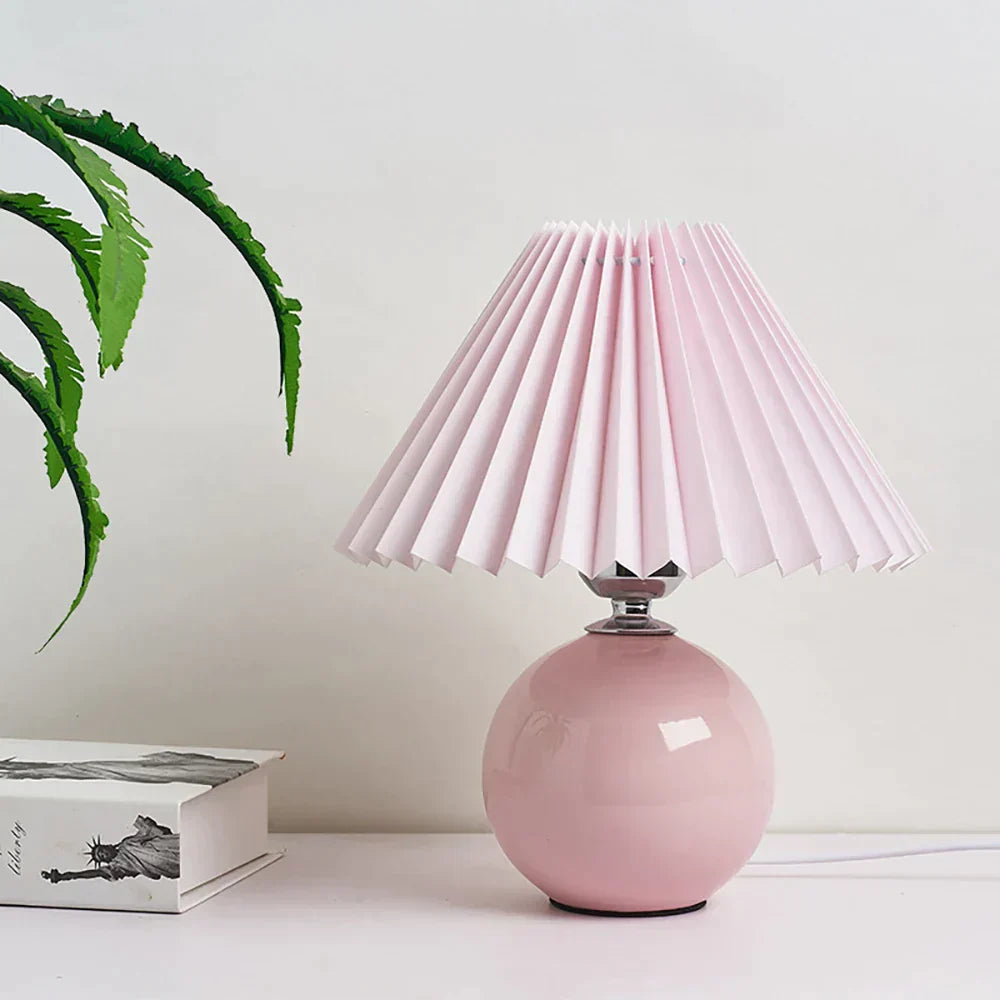 Traditional Elegant Table Lamp