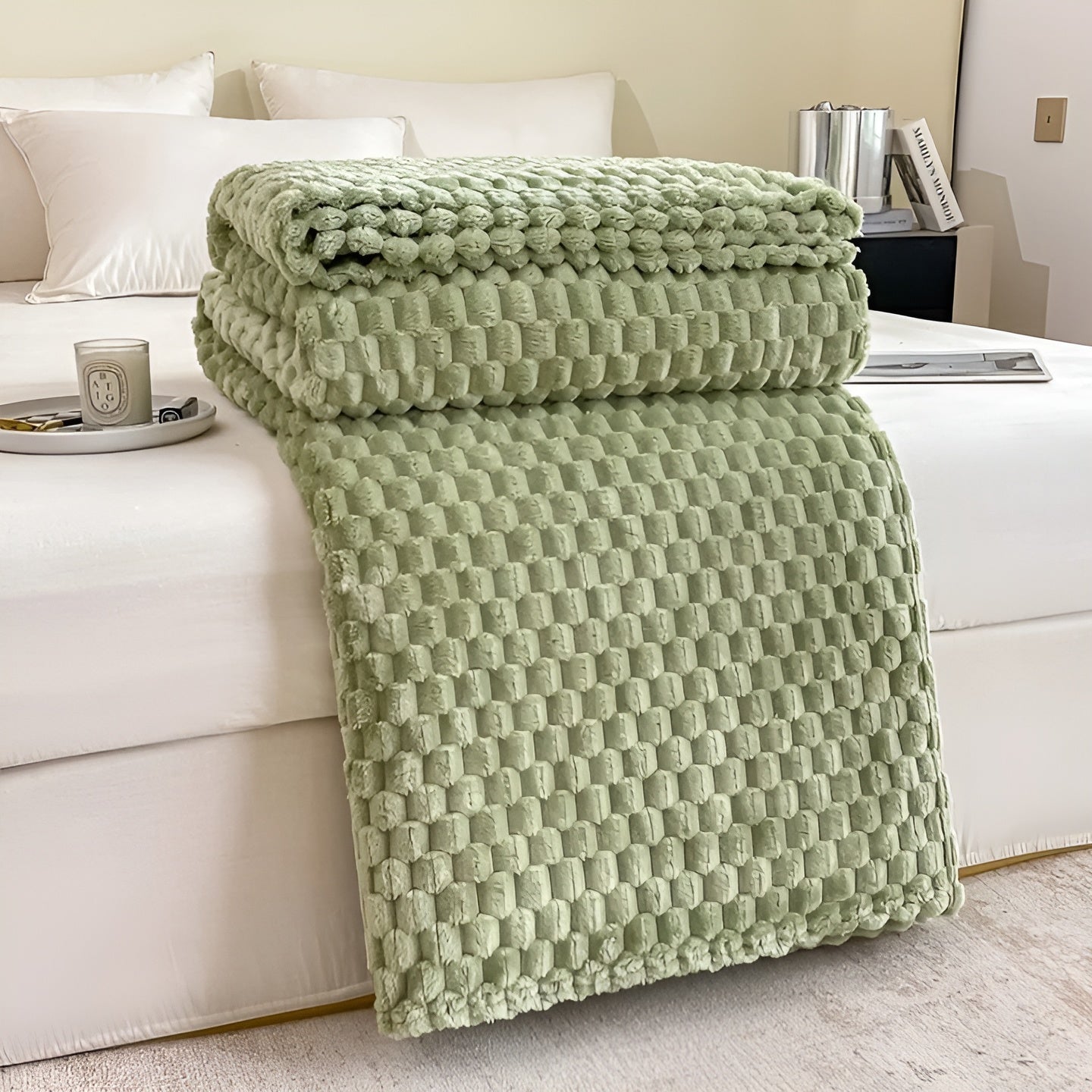 Cozy Grey Fleece Throw Blanket