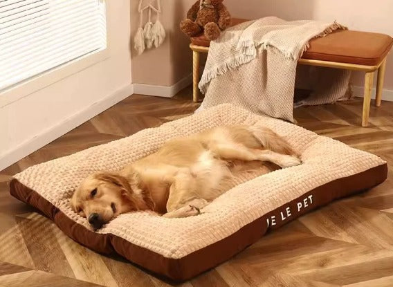 Cozy Pet Bed with Plush Fleece