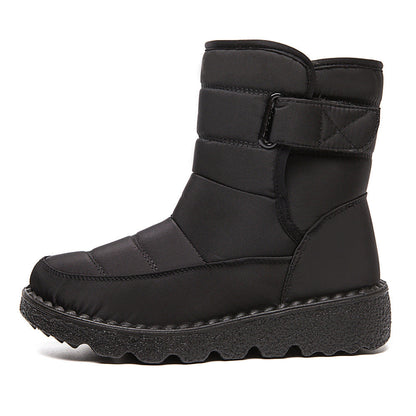 Insulated Snow Boots for Women - Warm and Waterproof