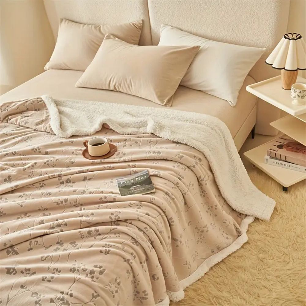 Cozy Snowflake Soft Throw Blanket
