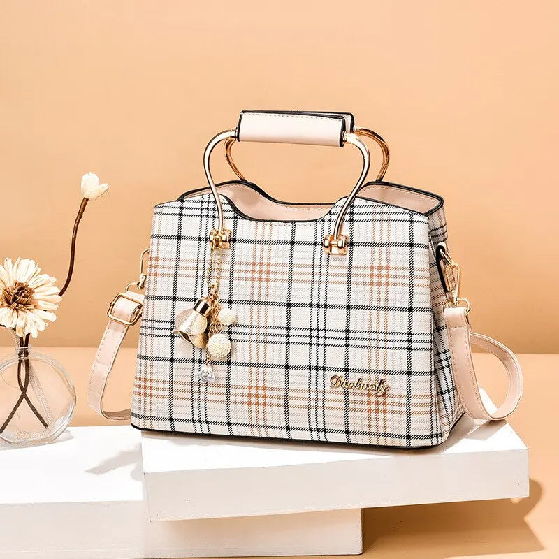 Durable Ladies Tote Bag with Adjustable Shoulder Straps - Luxicro