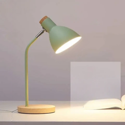Traditional Wood Nightstand Lamp