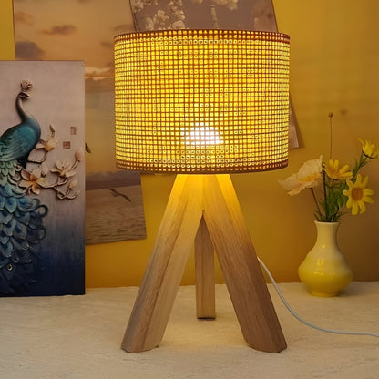 Eco Friendly Woven Rattan Table Lamp with USB Port - Luxicro