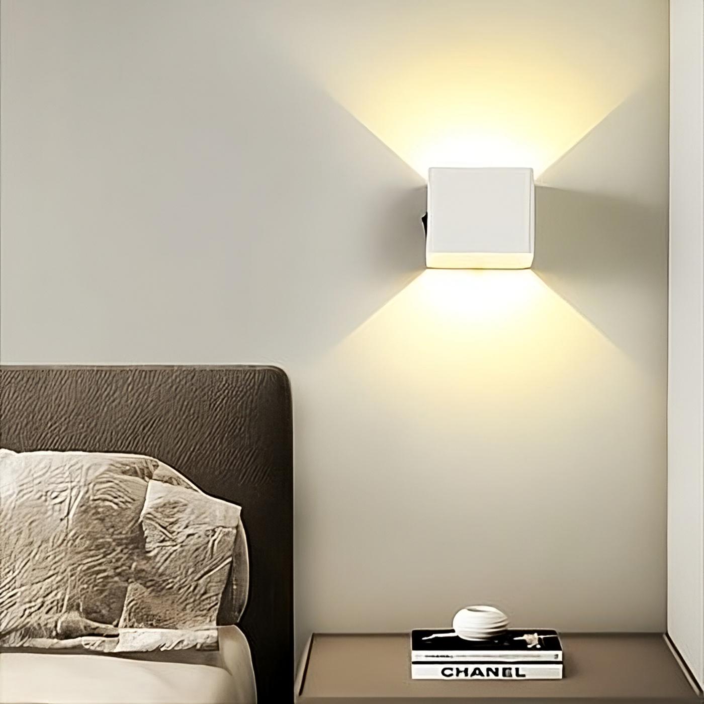 Automatic Motion LED Outdoor Wall Lamp