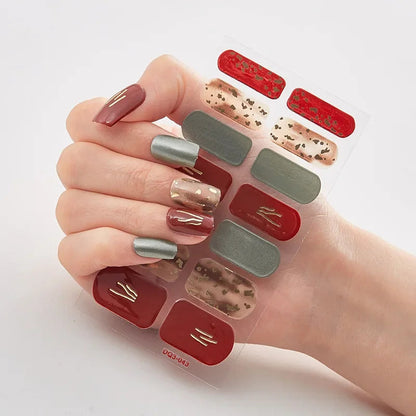 Simple DIY Holiday Nail Art Set