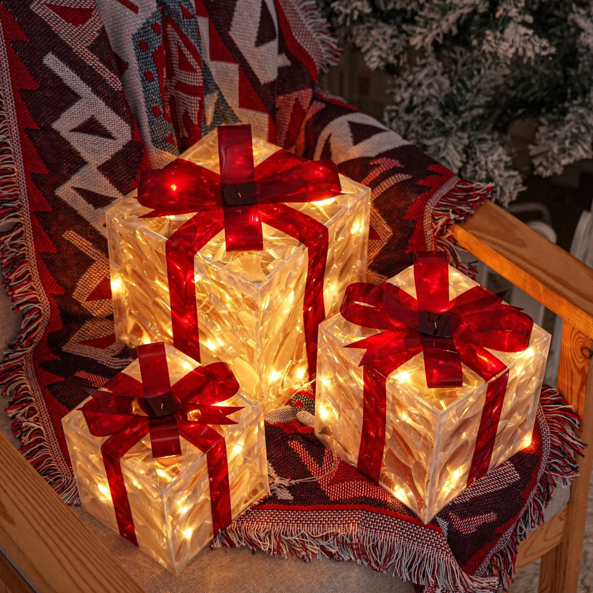 Bright LED Gift Boxes Set of 3 Christmas Decorations - Luxicro