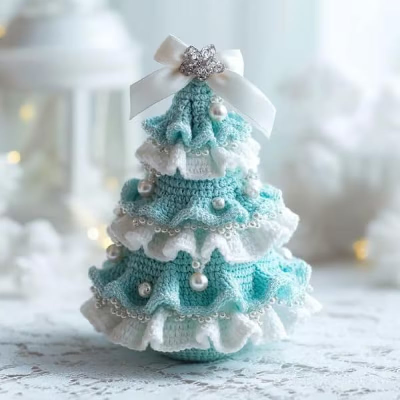 Easy Knit Christmas Tree Decoration Set