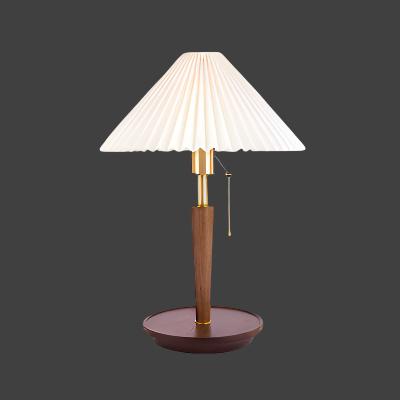 Traditional Wood Desk Lamp with Linen Shade