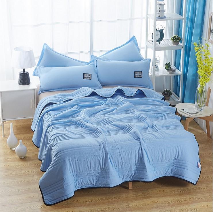 Cooling Breathable Blanket for Better Sleep Comfort